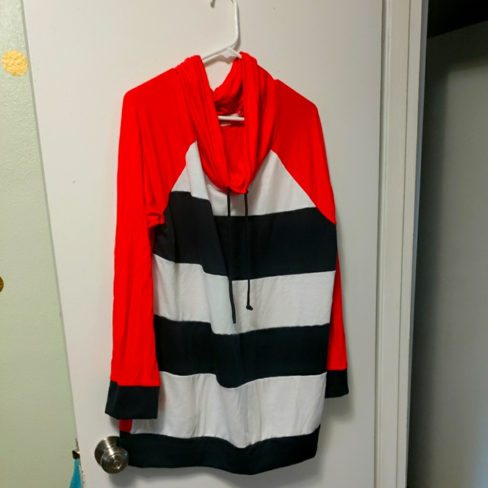 Coco Main cowl neck top XXL
